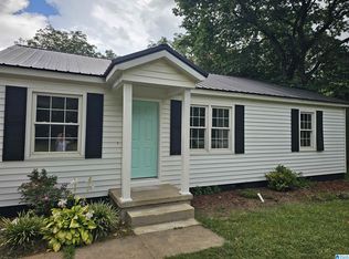 304 Coaling Rd, Sylacauga, AL 35150