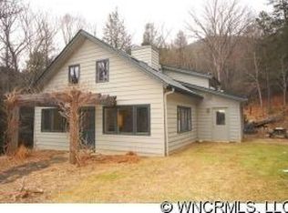 23 Trantham Creek Rd, Fairview, NC 28730