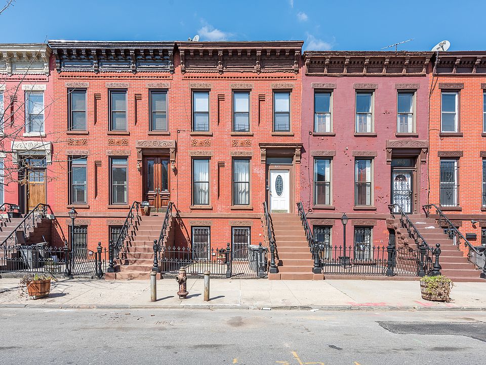 1st image of 887 Putnam Avenue
