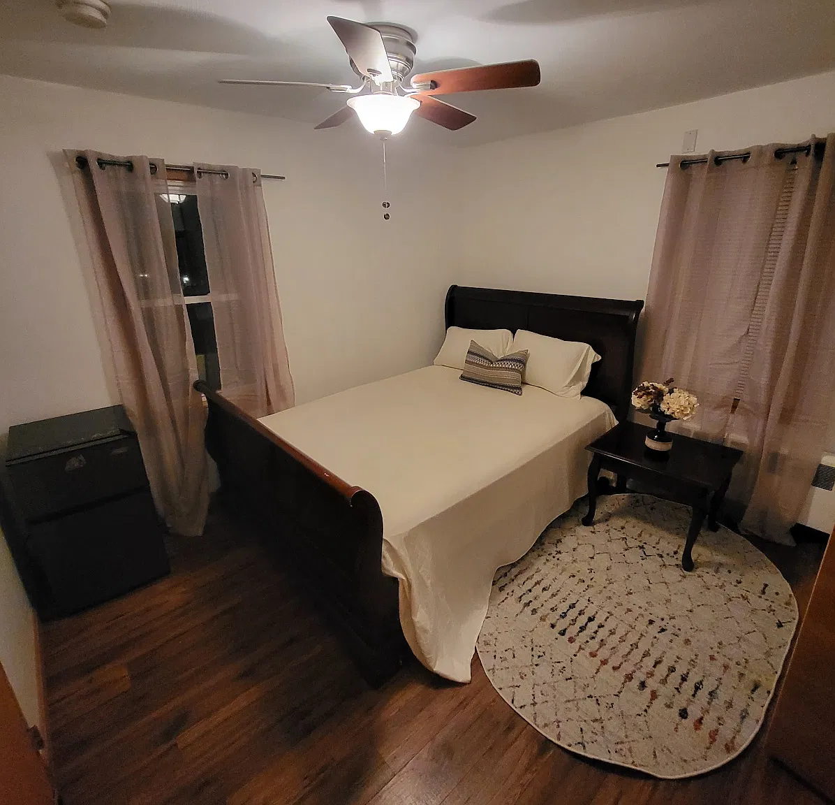 136 Gilman St — Photo 3