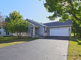 954 March St, Lake Zurich, IL 60047