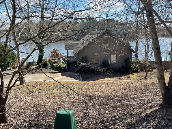 1047 Jackson Rd, Fort Lawn, SC 29714