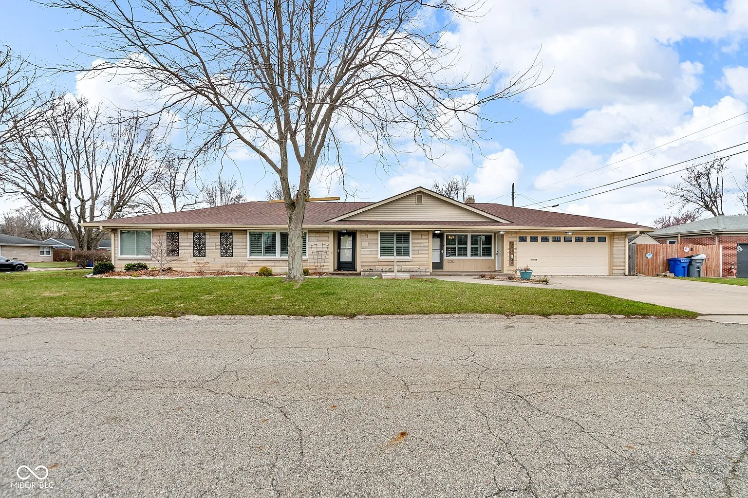 2505 Katherine Ave photo 1