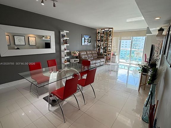 5th image of 19370 Collins Ave APT 912
