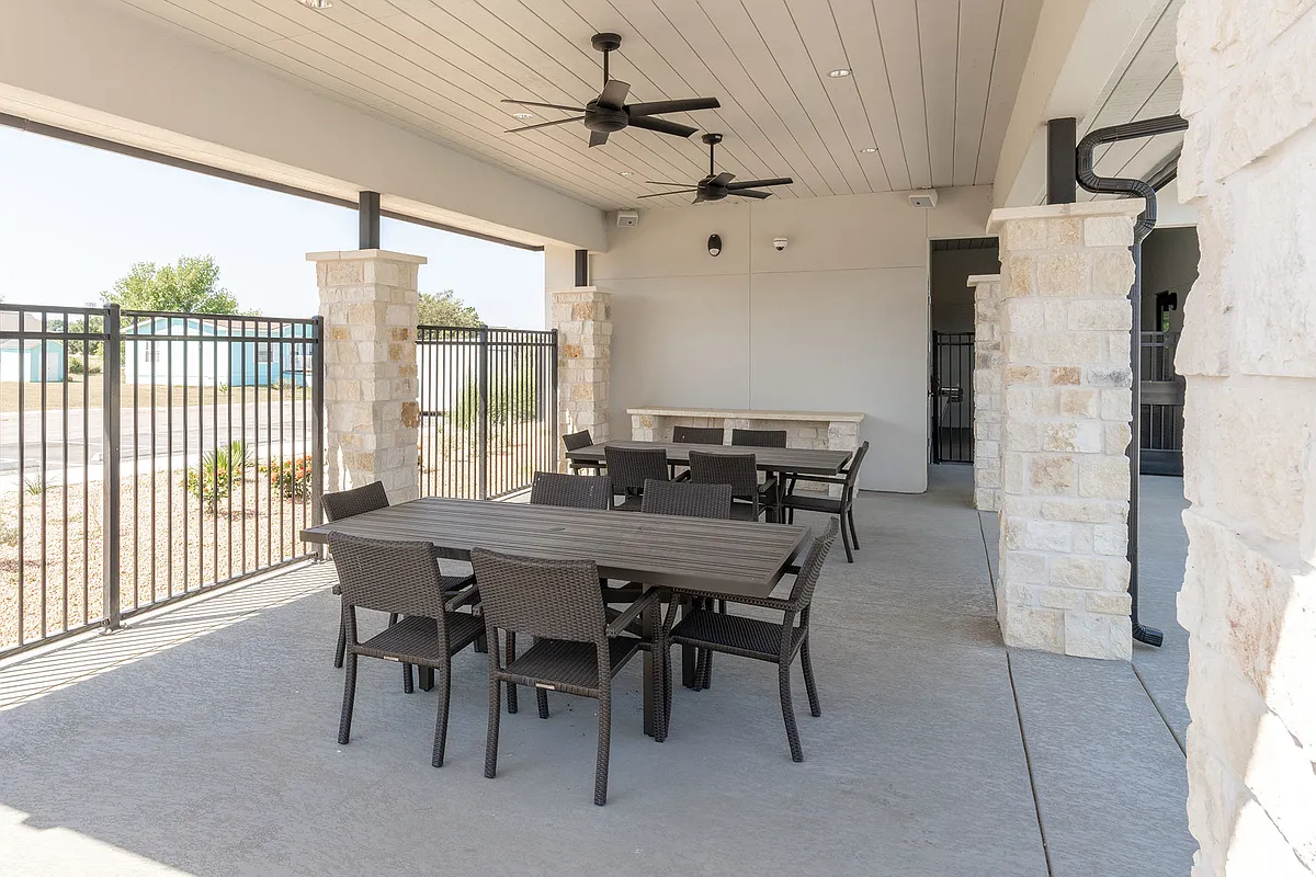 Building Photo - Sunset Ridge TX