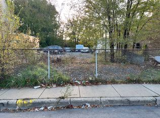 7148 S South Chicago Ave, Chicago, IL 60619