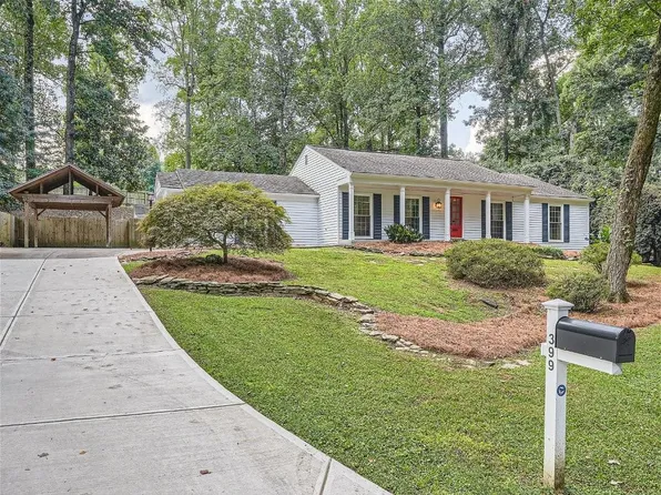 399 Lamplighter Ln SE, Marietta, GA 30067