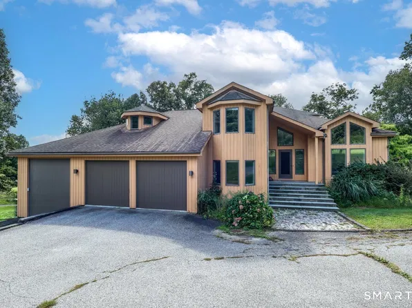 41 McNulty Drive, New Milford, CT 06776