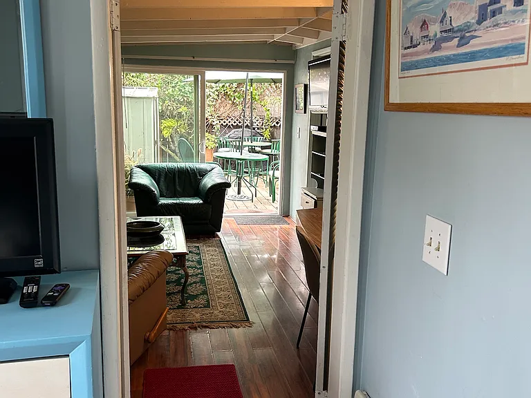 680 Longbranch Ave — Photo 40