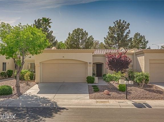 3rd image of 2841 Dry Plains Dr