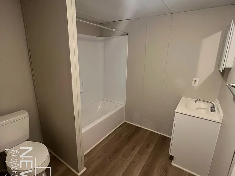 116 Tubbs Mountain Road 2-Bedroom Homes in Travelers Rest — Photo 12