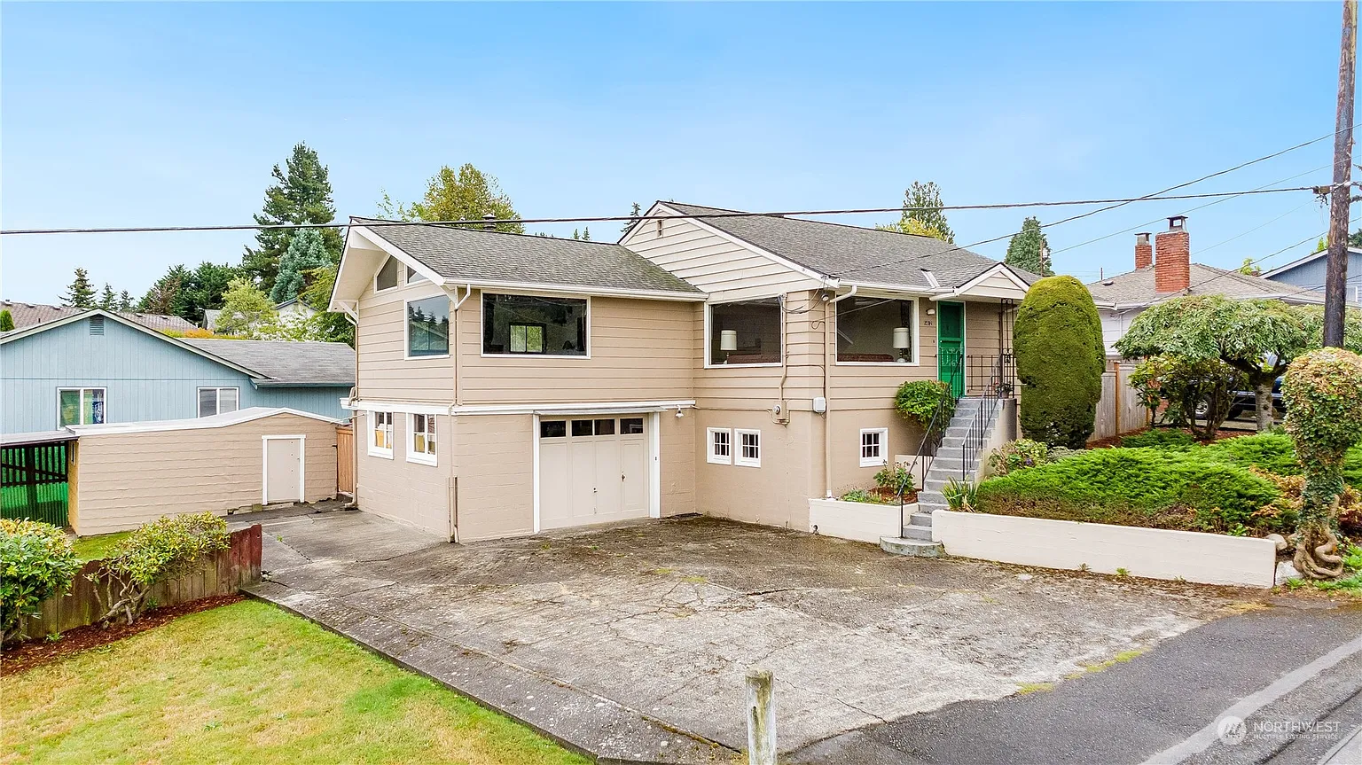 1412 Park Drive photo 1