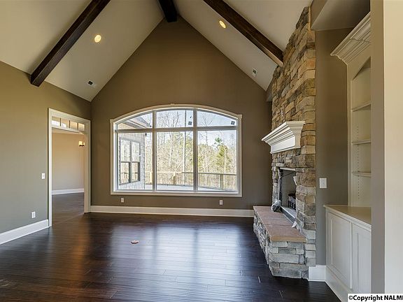 4th image of 4711 River Bank Cir SE