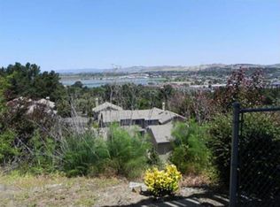 82 Frey Pl, Vallejo, CA 94590