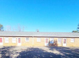 284 Farmers Mountain Rd #C-10, Gretna, VA 24557