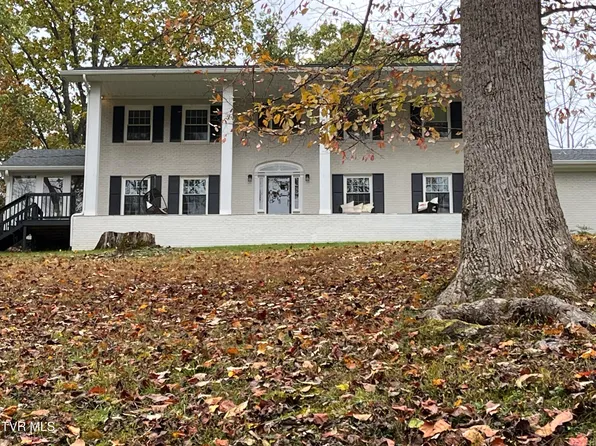 1728 Charlotte Dr, Elizabethton, TN 37643