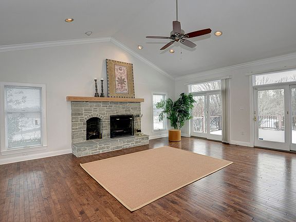 Cathedral Ceiling Family Room w/Fireplace