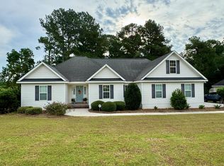154 Cambridge Ct, Tifton, GA 31793