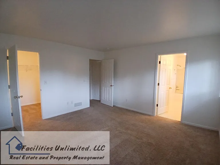 272 Acacia Dr — Photo 15