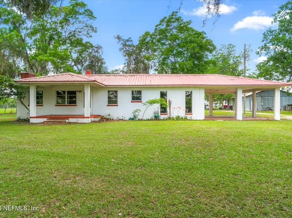786 W RIVER Road, Palatka, FL 32177