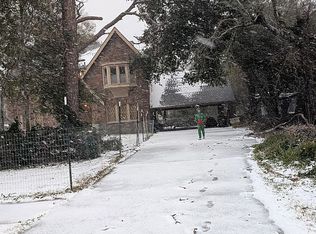 3420 Procter St, Port Arthur, TX 77642