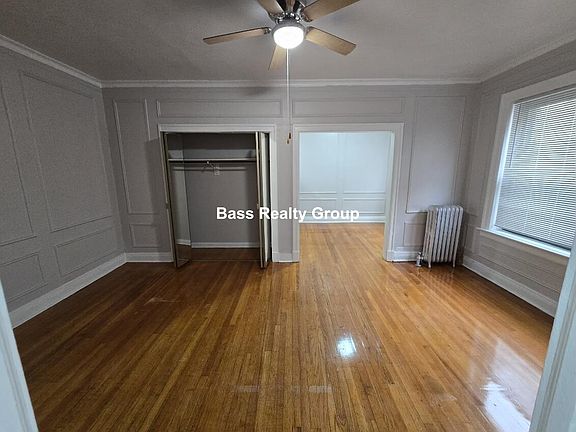 2nd image of 5114 S Blackstone Ave #17B