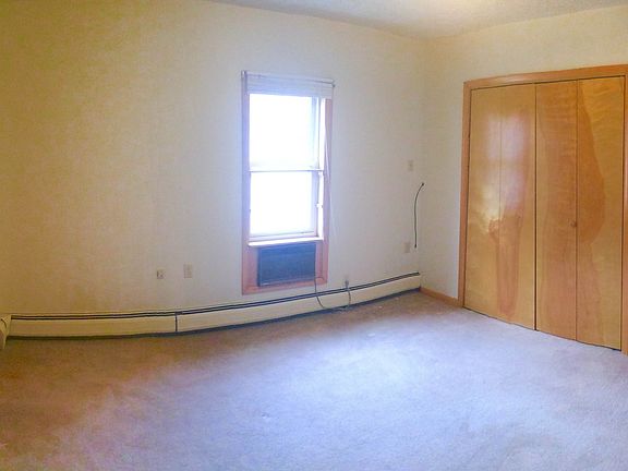 master bedroom TONS of closet space