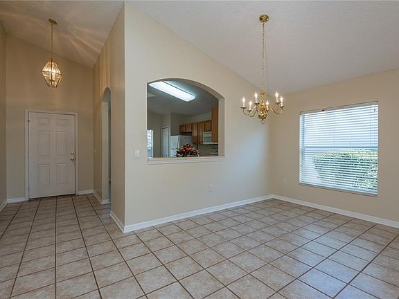 5th image of 2150 Darlin Cir