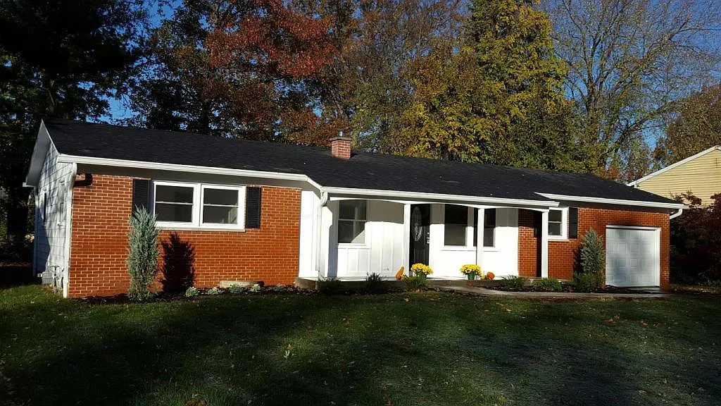 231 Westwood Ave photo 1