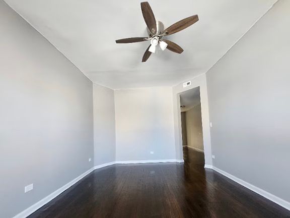 2nd image of 3658 S Indiana Ave #2