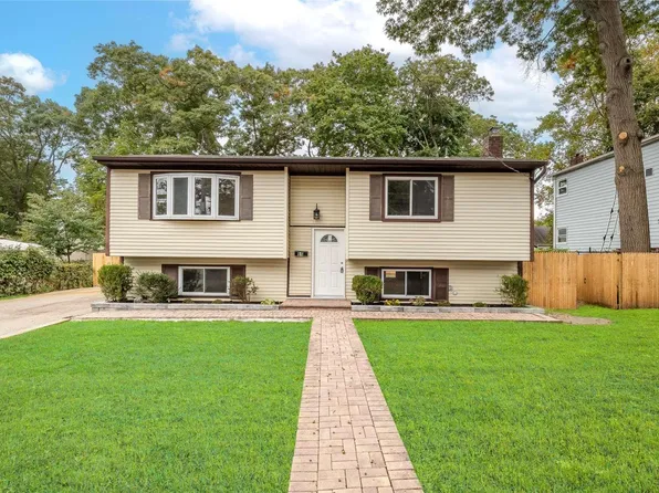 64 N 16th Street, Wyandanch, NY 11798