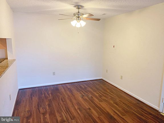 4th image of 6943 Mary Caroline Cir #E