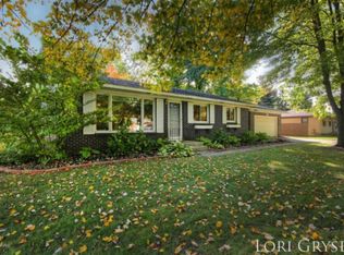 7672 22nd Ave, Jenison, MI 49428