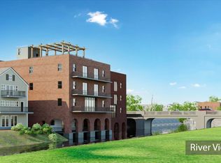 53-55 Water St #201, Exeter, NH 03833