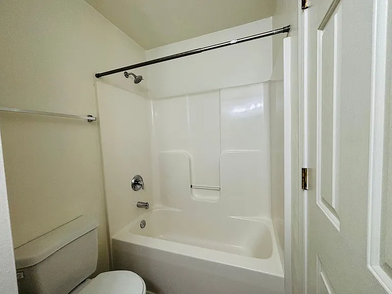 50 Salem Ln — Photo 1
