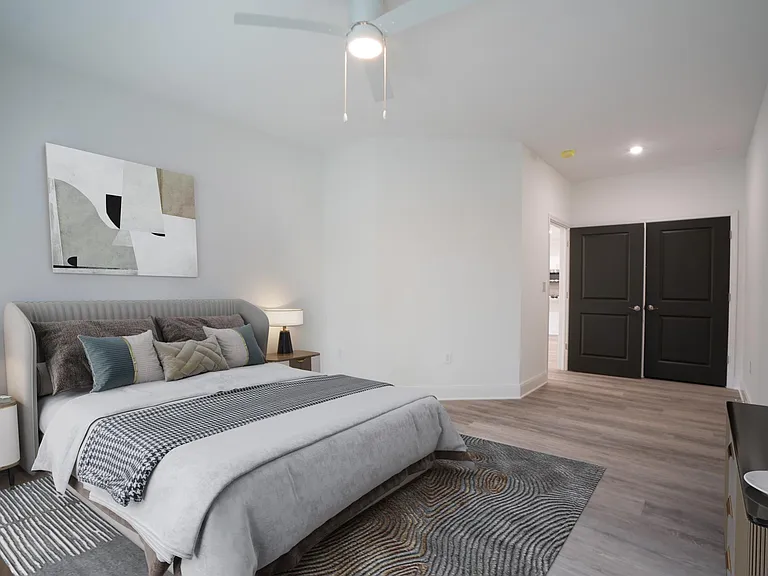 Station Lane Apartments — Photo 14