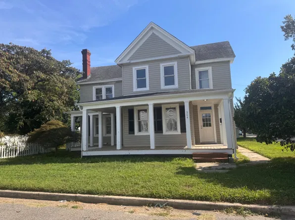 304 Poplar Ave, Hampton, VA 23669