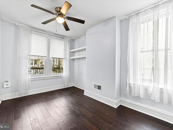 4th image of 231 E Hortter St