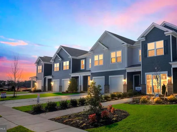 238 Hermosa Dr, Egg Harbor Township, NJ 08234