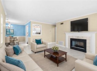 1009 Berkeley Woods Dr, Duluth, GA 30096