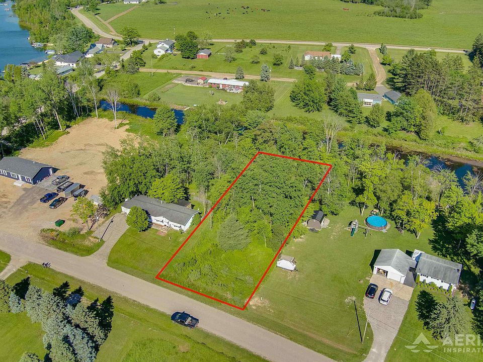 1st image of 0 Elm Dr