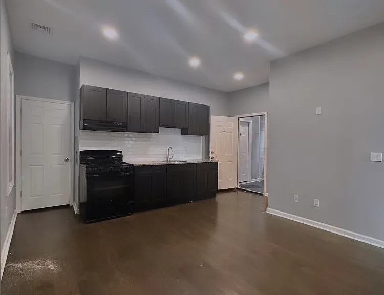 502 Springfield Ave #4 — Photo 1