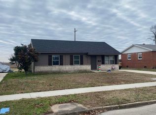 1201 Mulberry Dr, Trumann, AR 72472