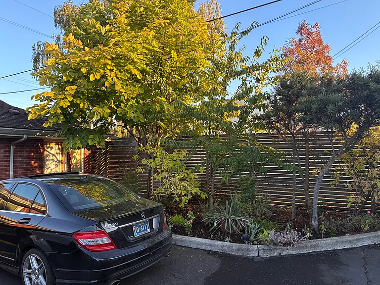 6112 N Lovely St — Photo 21