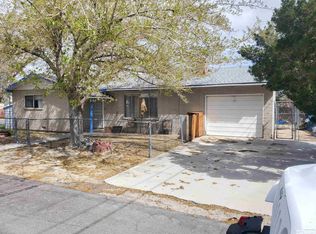 615 7th St, Hawthorne, NV 89415
