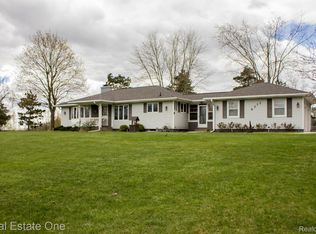 6711 Kuttshill Dr NE, Rockford, MI 49341