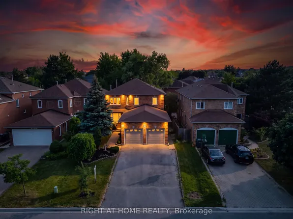 4345 Romfield Cres, Mississauga, ON L5M 4L4