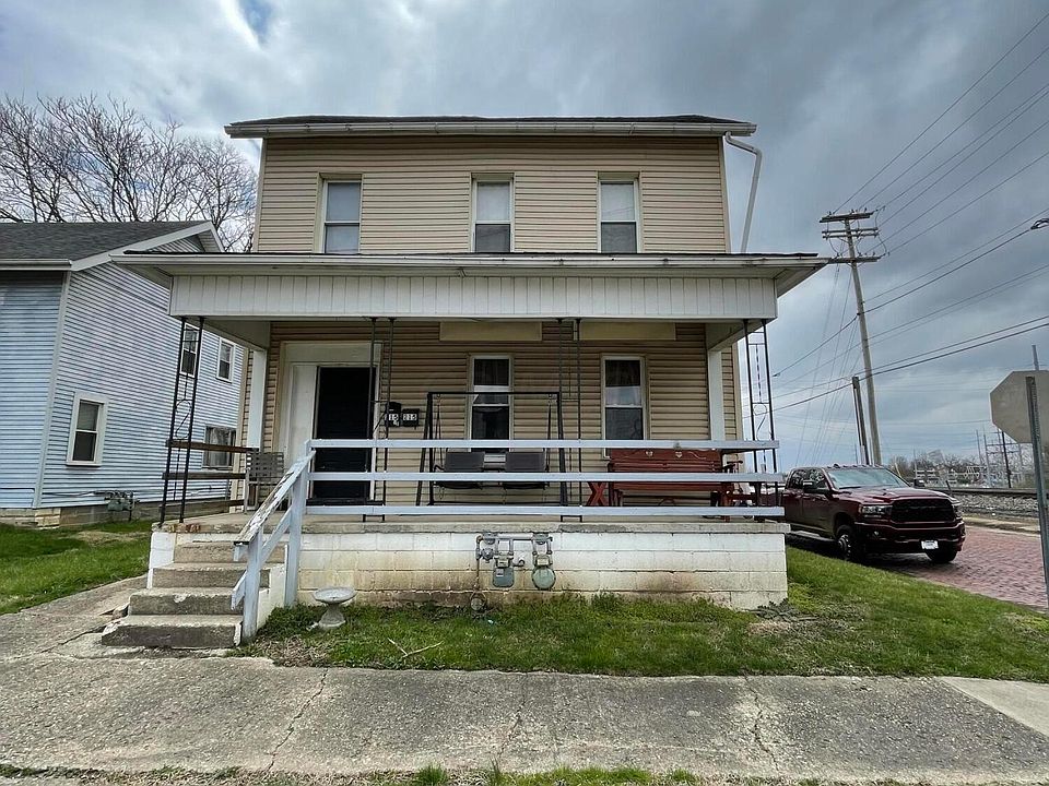 1st image of 215 W Mound St
