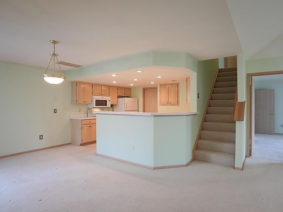 3rd image of 2649 Pine Marsh Dr