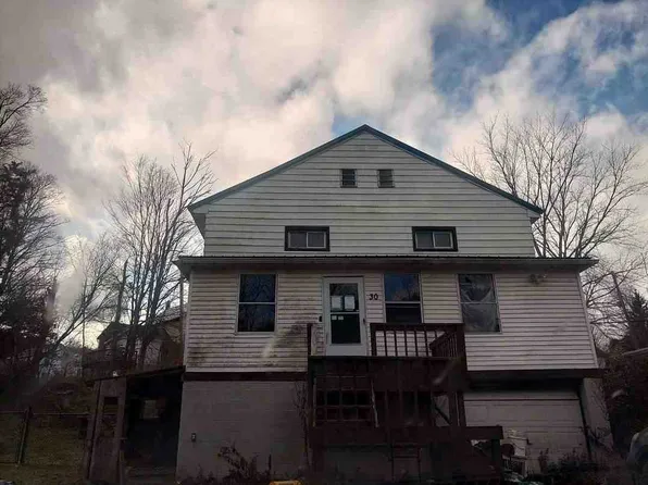 30 Decker Ct, Harford, PA 18823